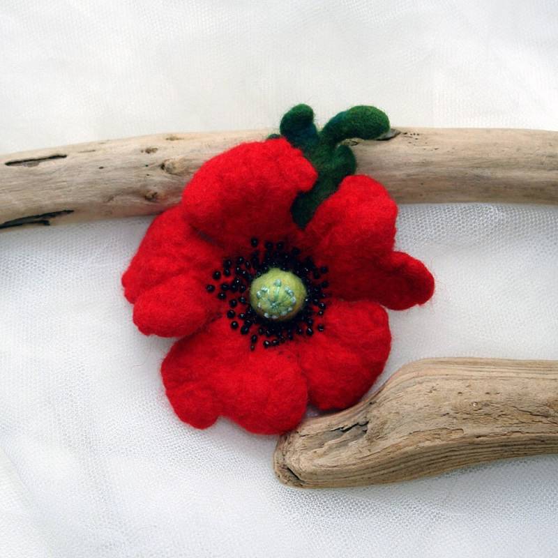 Roter Mohn Blumen, Filzblume, Handgefilzte Wolle Blumenbrosche, Rote Mohnblume, Filzblume Anstecknadel Roter Mohn Blumen, Filzblume, Handgefilzte Wolle Blumenbrosche, Rote Mohnblume, Filzblume Anstecknadel von katinytis