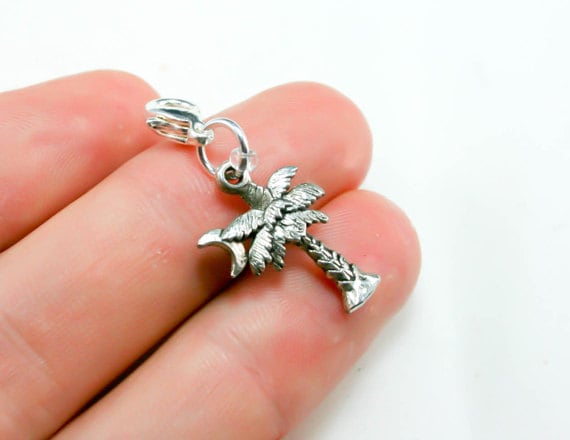 Palme Clip Charm | Urlaub Add-On Zipper Palmen Strand Charme Armband Scc319 von katscharms