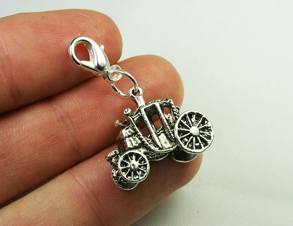 Prinzessin Cinderella Wagen Charm, Armband Charms, Aschenputtel Charm. Tochter Charme Scc516 von katscharms