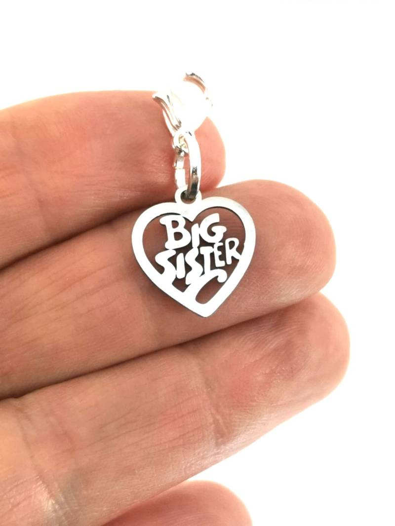 Schwestercharme | Schwester Clip On Charm Große Armband Charme Charms Reißverschluss-Anhänger 877 von katscharms