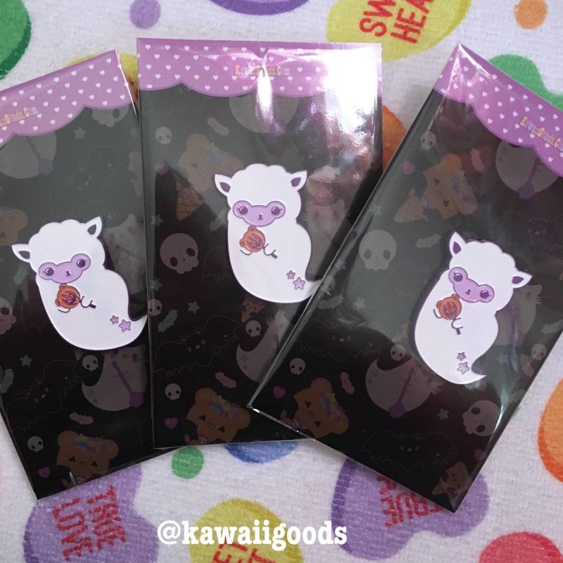 Alpaka-Geist, Halloween, Gespenst Pin, Gruseliger Emaille Pin von kawaiigoods