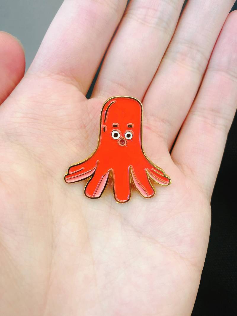 28 Wurst Oktopus-Brosche/Anstecknadel Emaille 28 Wurst Oktopus-Brosche/Anstecknadel Emaille von kazychanillustration