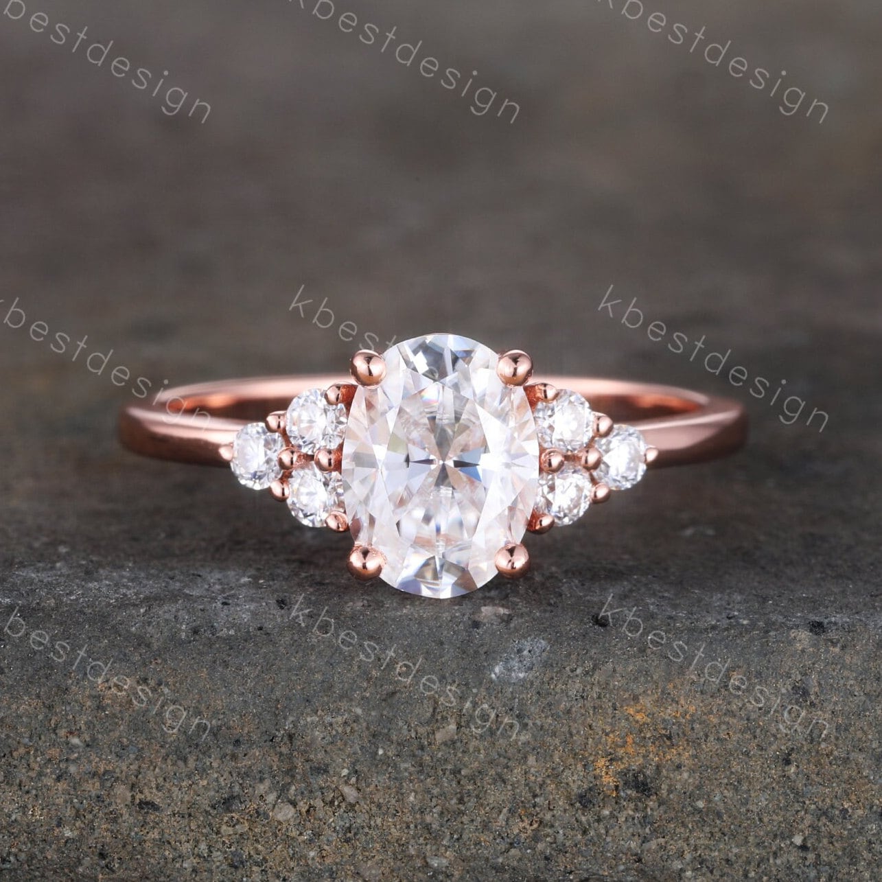 1.5 Ct Ovaler Verlobungsring, Vintage Einzigartiger Roségold Cluster Ehering, Diamant Simulant, Versprechensring, Geschenk Für Sie von kbestdesign