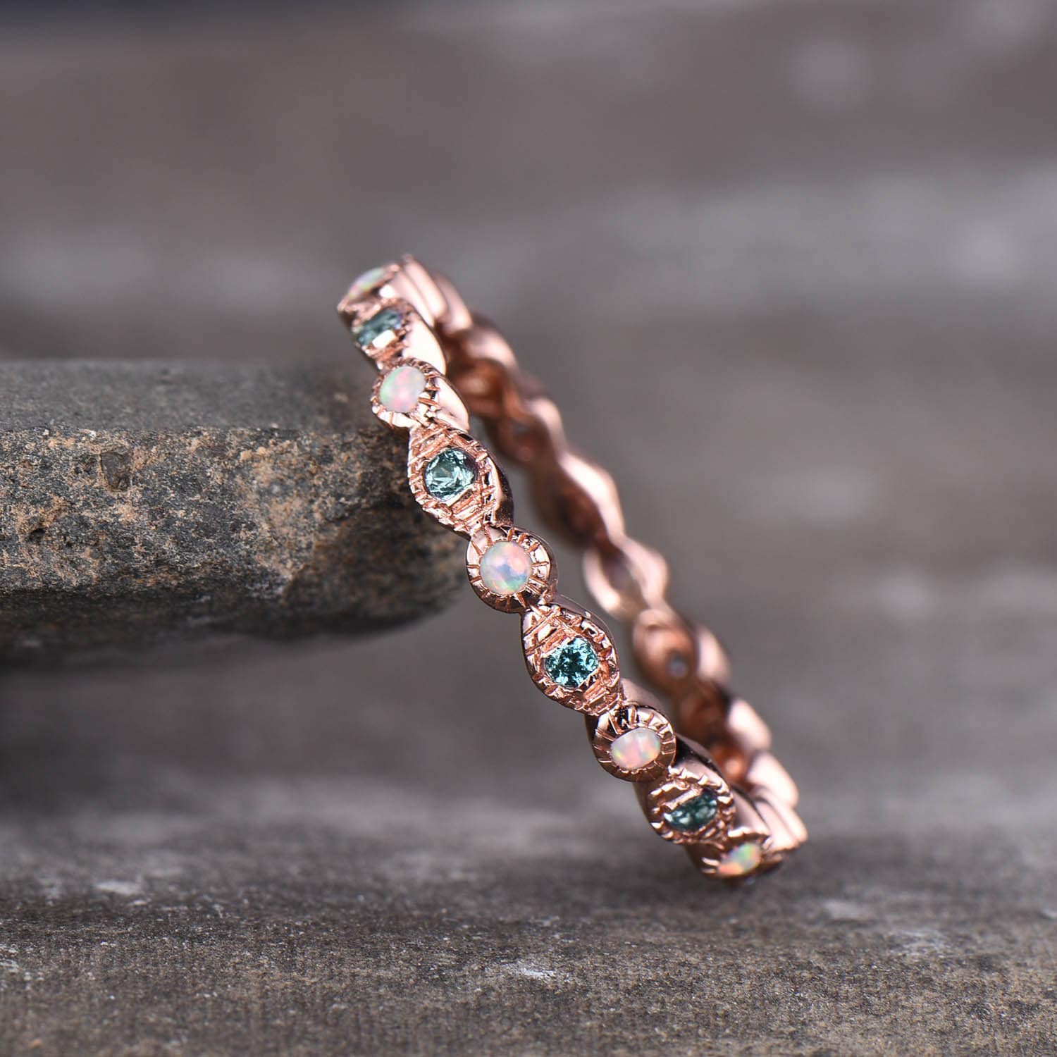 Art Deco Eternity Band, Alexandrit Opal Ehering, Stapelbarer Full Ring, Rose Gold Vintage Matching Jahrestag Geschenk von kbestdesign