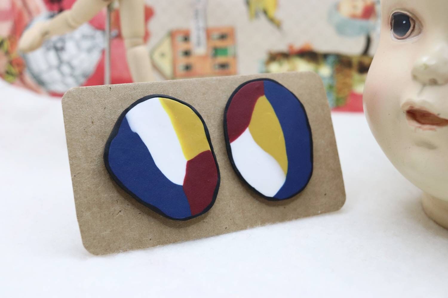 Color-Bunte Ohrstecker-Polymer Clay Schmuck Color-Bunte Ohrstecker-Polymer Clay Schmuck von kejkejstudio