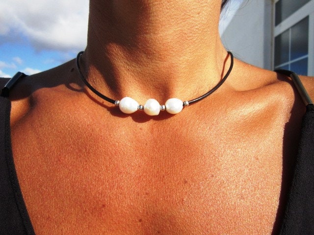 Perlenkette, Brautjungfer Geschenk, Perlenhalsband, Perlmutt, Halsketten Für Frauen, Hochzeitsschmuck, Perlenschmuck von kekugi