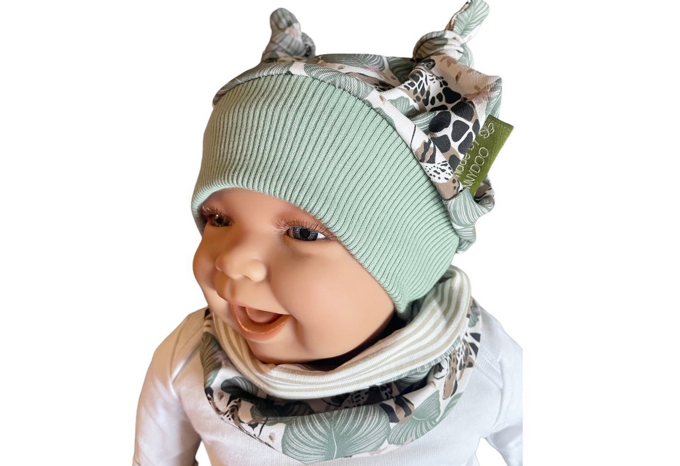 kennydoo Erstausstattungspaket Baby Loop & Mütze im Set / Giraffenmotive/Streifen unisex / Handmade Halssocke (Schlauchschal) und Knotenmütze für Babys + Kleinkinder von kennydoo