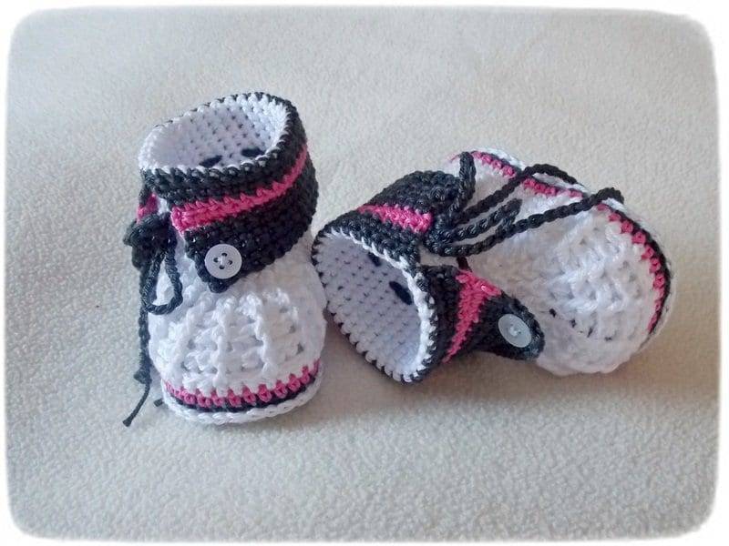 Babyschuhe/ Babystiefelchen Gehäkelt Mädchen Geschenk Geburt Taufe von keresk
