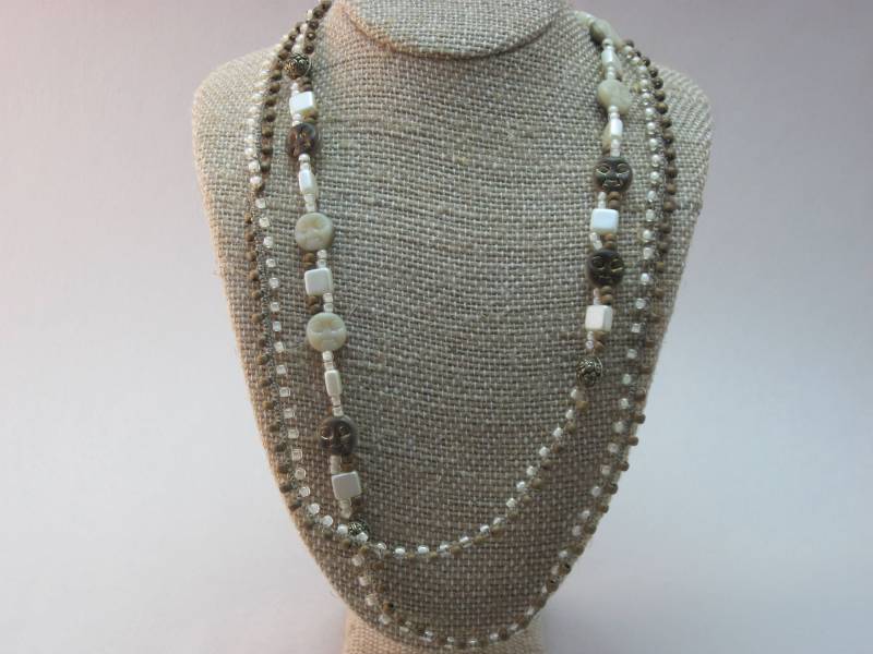 Glasmond Gesichter Reisen Rund Makramee Doppelstrang Halskette von kgdezines