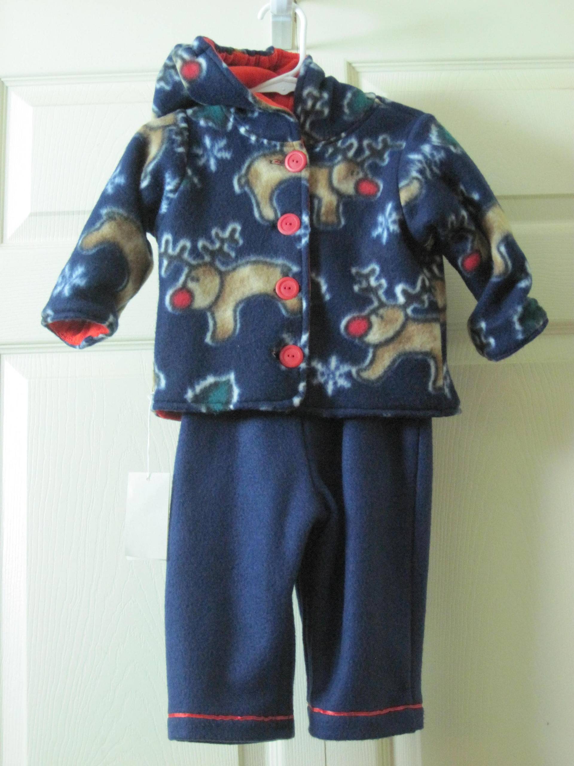 Winter Fleece Jacke/ Latzhose 9 Monate von kgdezines