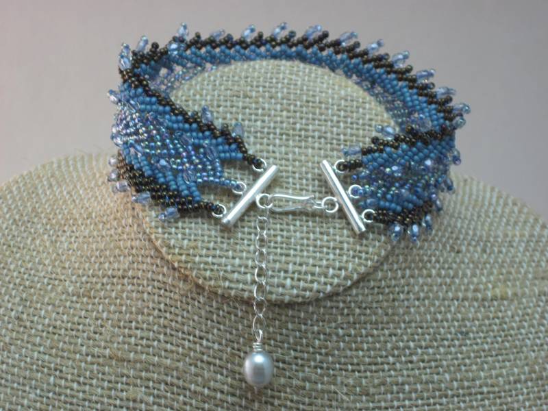 Winzige Samen Perle Und Czeck Kristall Gewebt Armband von kgdezines