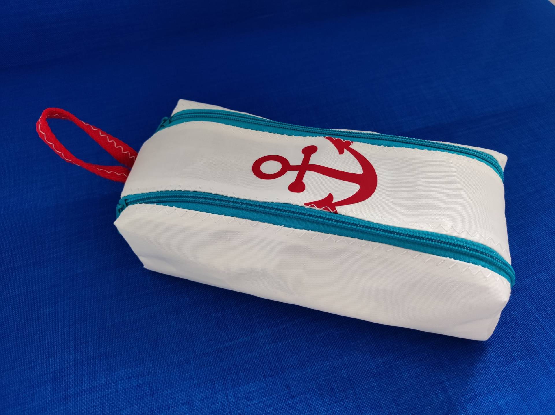 Kulturtasche "Anker2" Aus Neuwertigem, Stabilem Segeltuch Kulturtasche "Anker2" Aus Neuwertigem, Stabilem Segeltuch von kiHZigZag