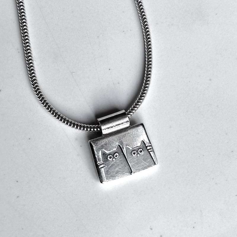 Kette Mit Katzenpaar Kette Mit Katzenpaar von kiezmietz