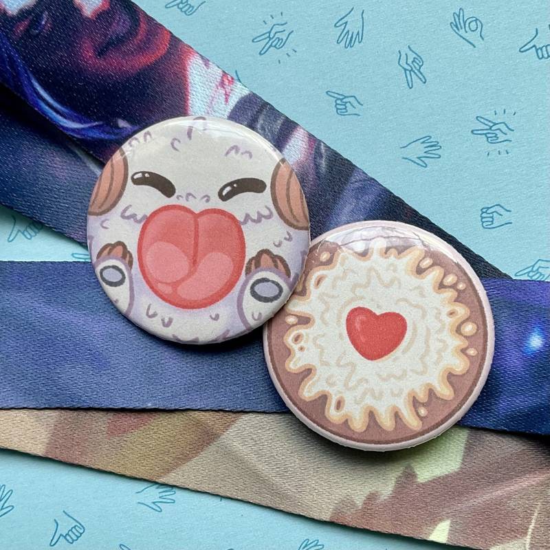Süßes Poro Und Snack - League Of Legends Zwei Button Anstecker 38mm Set von kikolettaCrafts
