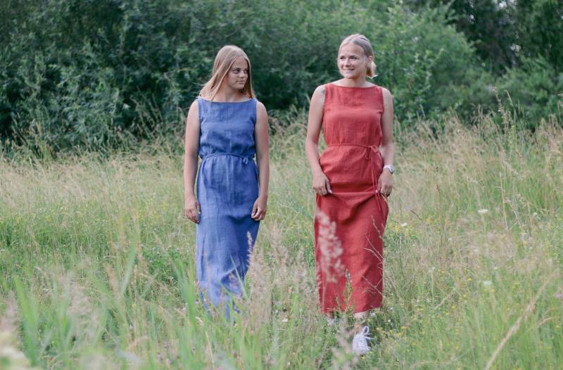 Leinenkleid Beate, Mit Tiefem Rückenausschnitt, Boho Maxikleid, Maxikleid Offenem Rücken, Fließendes Langes Sommerkleid Strandkleid, Kleid von kindlyLinen