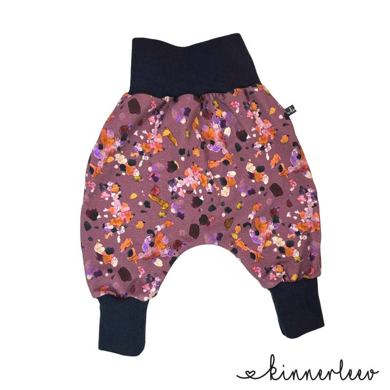 Baby Pumphose Splash Lila Babyhose Kuschelsweat Mädchen Junge von kinnerleev
