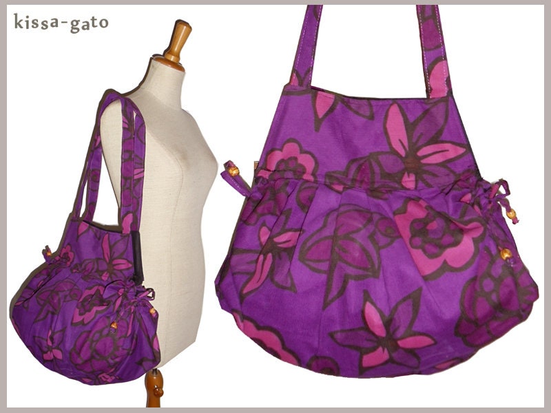 Ballontasche Umhängetasche Tasche Cord Lila Blume Flieder Kissagato Shopper von kissagato