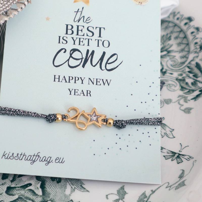 2026 Glücksbringer-Armband - Verstellbare Metallschnur Mit Glitzerstern Und Vergoldetem Anhänger von kissthatfrogeu