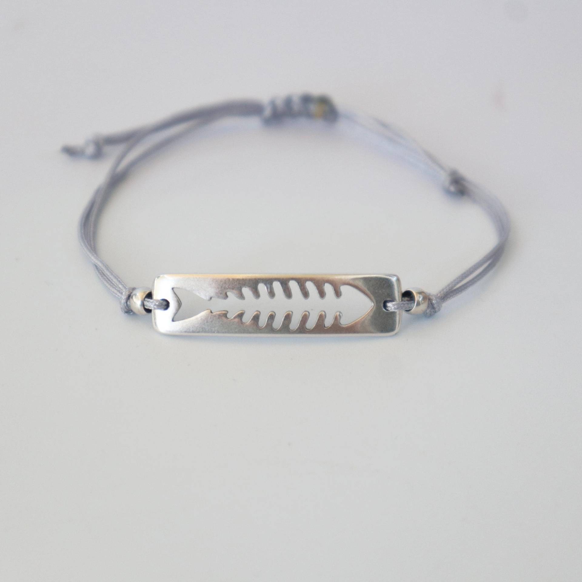Fischknochen Armband, Verstellbares Kordelarmband Für Herren, Boho Surfer von kissthatfrogeu