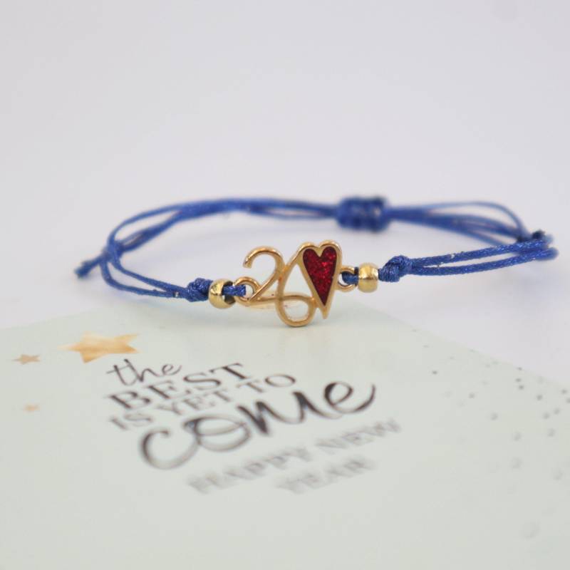 stilvolles Charm-Armband Für 2026 - Neujahrsgeschenk Mit Rotem Herz Und Verstellbarer Metallkordel 24 Karat Vergoldet von kissthatfrogeu