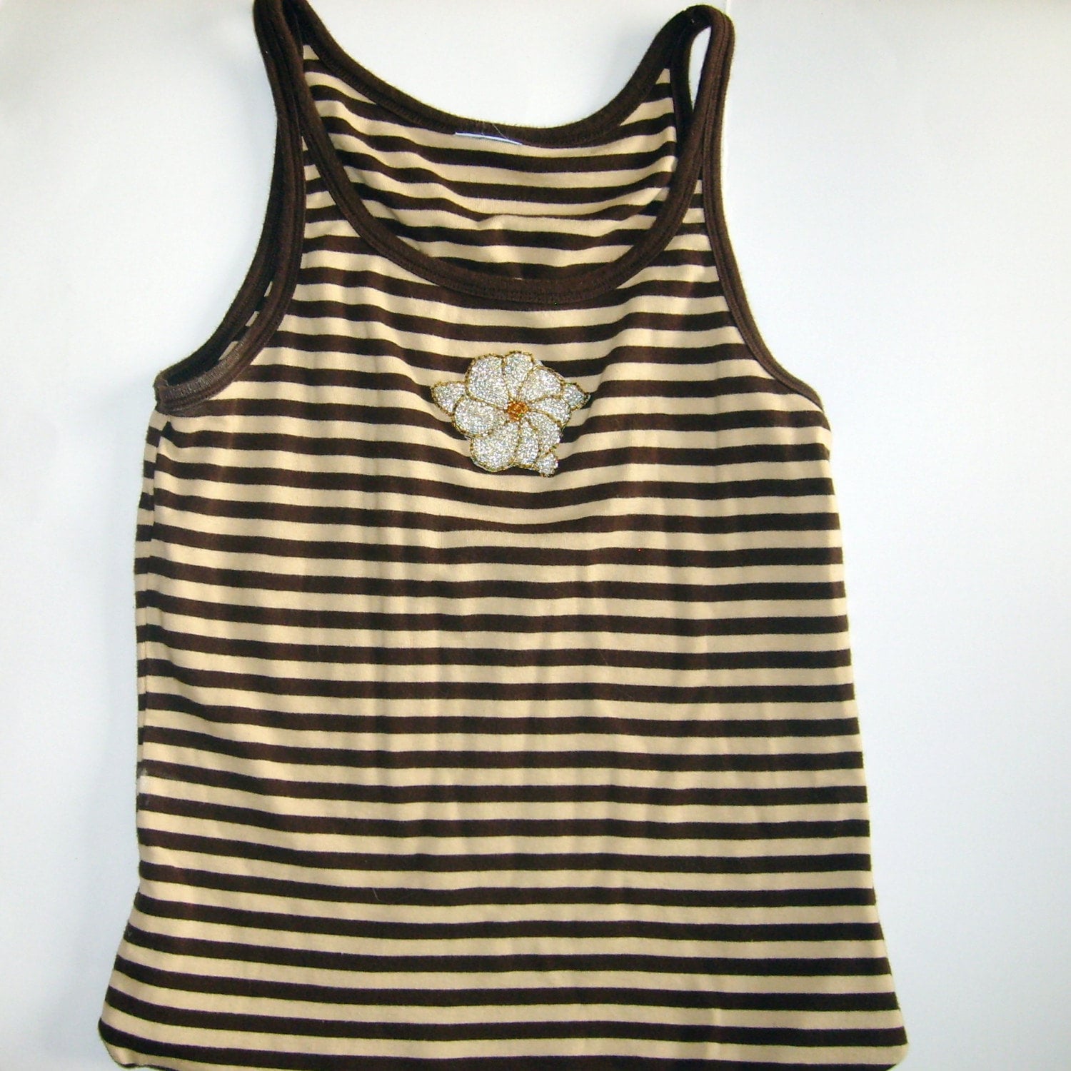 Upcycled T-Shirt-Einkaufstasche Upcycled T-Shirt-Einkaufstasche von kjmSILKS