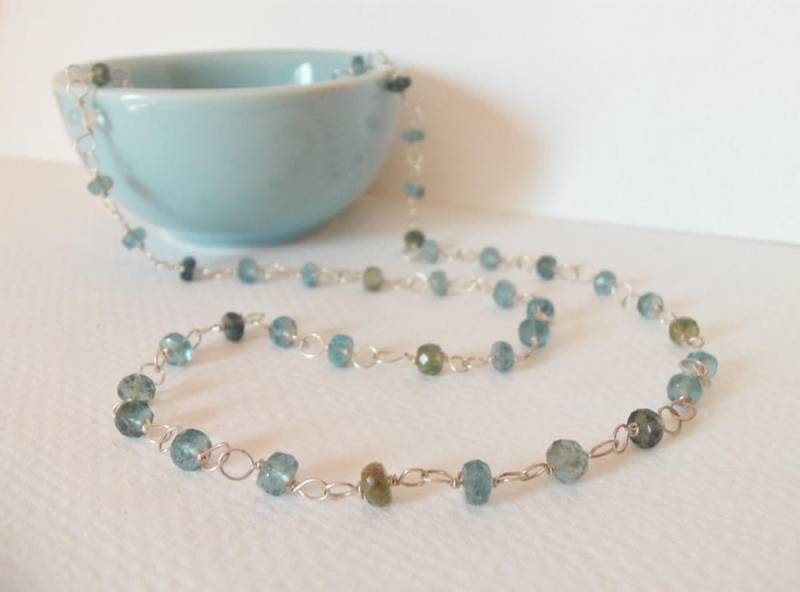 Aquamarin Edelstein Handgemachte Halskette Draht Gewickelt Mit Sterling Silber Hochzeit Aquamarin Edelstein Handgemachte Halskette Draht Gewickelt Mit Sterling Silber Hochzeit von kkswede