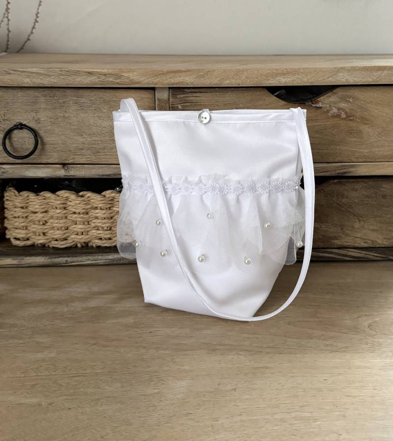 Kommuniontasche, Tasche Für Kommunion Aus Tüll Und Perlen Kommuniontasche, Tasche Für Kommunion Aus Tüll Und Perlen von klamitkaaccessoires