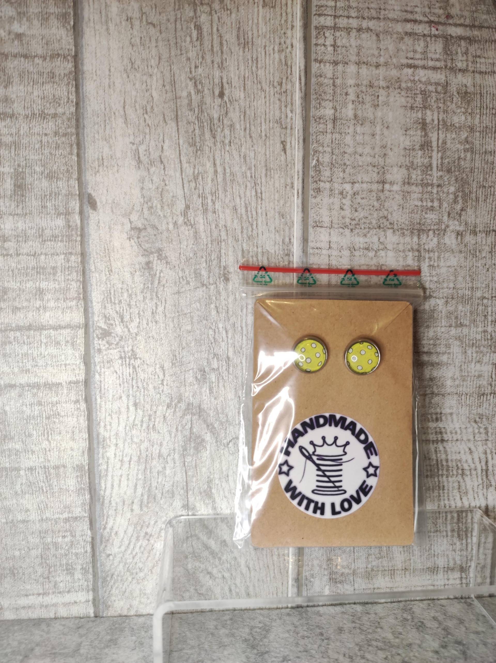 Handmade Ohrstecker - Floorball Gelb Handmade Ohrstecker - Floorball Gelb von kleeneladys