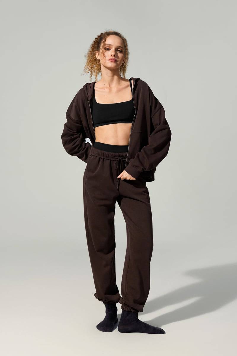 LILYSILK Damen Seamflow Verge Hoodie Espresso XS - Seidenweicher Komfort, Atmungsaktiv & Stilvoll - Kapuzenpullover mit Reißverschluss LILYSILK Damen Seamflow Verge Hoodie Espresso XS - Seidenweicher Komfort, Atmungsaktiv & Stilvoll - Kapuzenpullover mit Reißverschluss