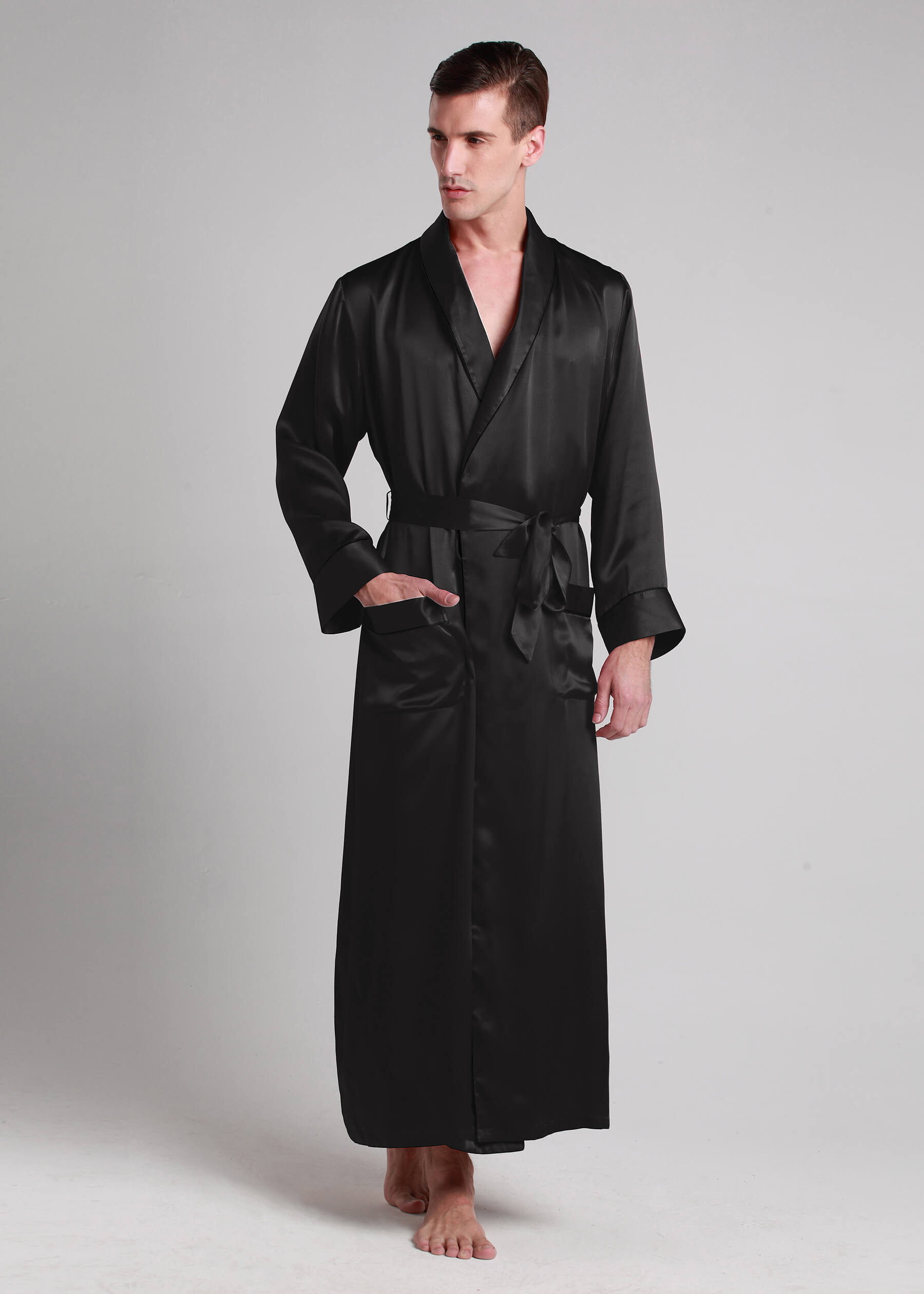 LILYSILK Herren Morgenmantel Seide Schwarz Charmeuse Seide Langer Kontrast Handgefertigt XS LILYSILK Herren Morgenmantel Seide Schwarz Charmeuse Seide Langer Kontrast Handgefertigt XS