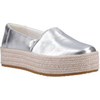 TOMS Valencia Damen Espadrilles aus silbernem Leder. TOMS Valencia Damen Espadrilles aus silbernem Leder.