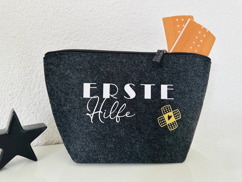 Erste Hilfe Täschchen, Reiseapotheke, Medikamententasche, Notfalltasche, Kosmetiktasche, Filz Erste Hilfe Täschchen, Reiseapotheke, Medikamententasche, Notfalltasche, Kosmetiktasche, Filz von kleineDekowelt
