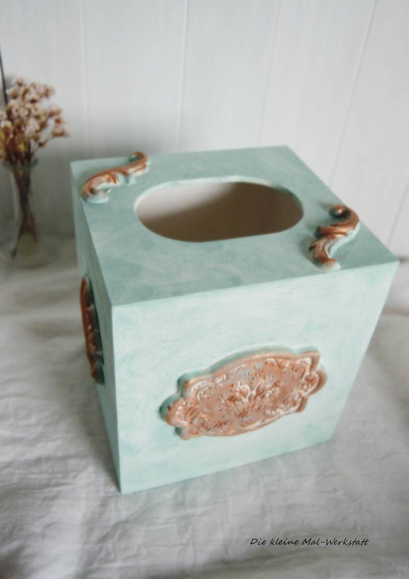 Taschentücherbox Hohe Kosmetiktücherbox Aus Holz Shabby Mit Ornamenten Taschentücherbox Hohe Kosmetiktücherbox Aus Holz Shabby Mit Ornamenten von kleineMalWerkstatt