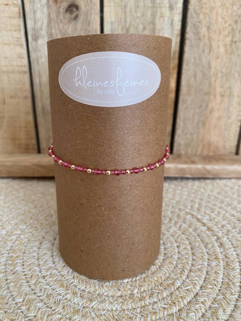 Filigranes Fußkettchen Fußband Fußkette Fußschmuck Perlen Fuchsia Lila Gold Zart Fein Geschenk Frauen Boho von kleinesfeinesBayern
