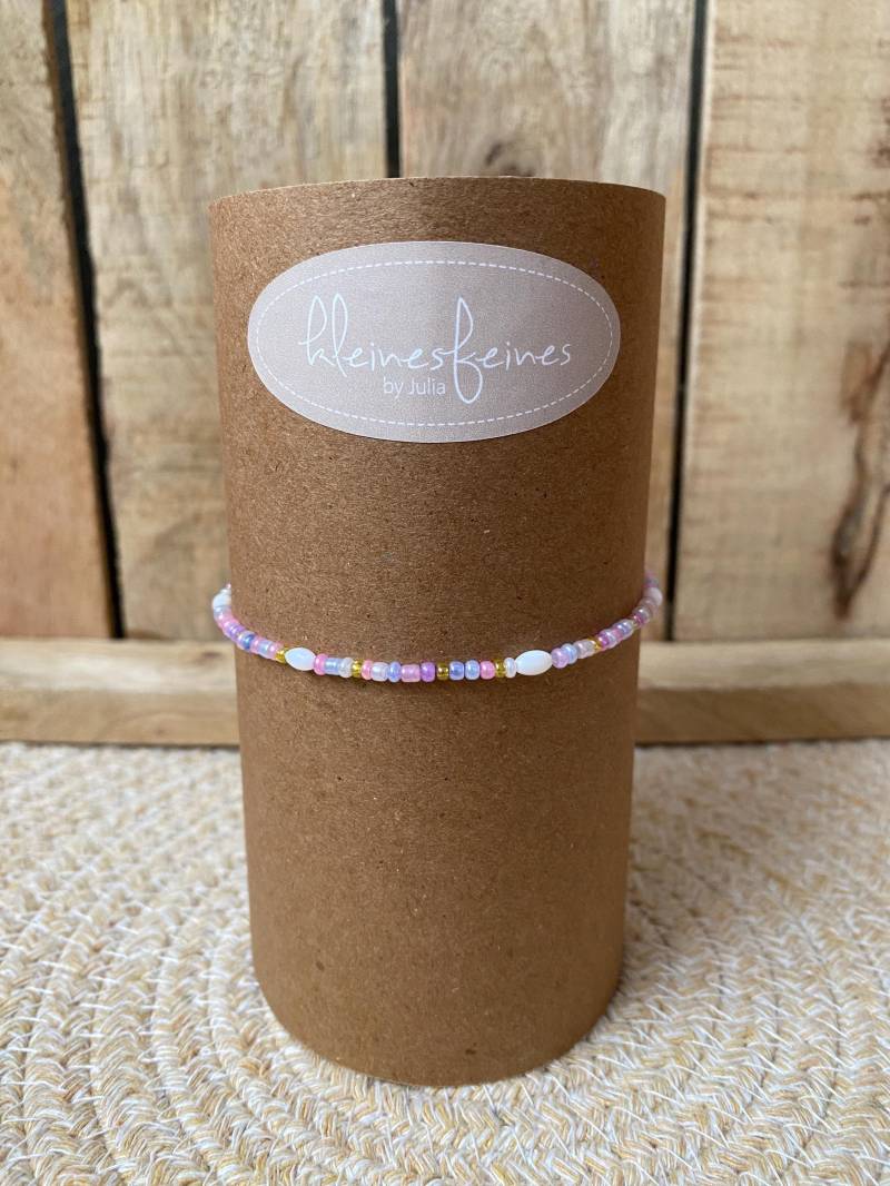 Filigranes Fußkettchen Fußband Fußkette Fußschmuck Perlen Weiß Bunt Zart Fein Minimalistisch Sommer Geschenk Frauen Boho von kleinesfeinesBayern