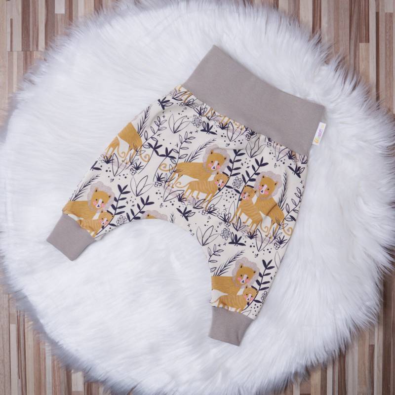 Löwen Mitwachsende Pumphose Für Babys Und Kleinkinder von kleinhorn