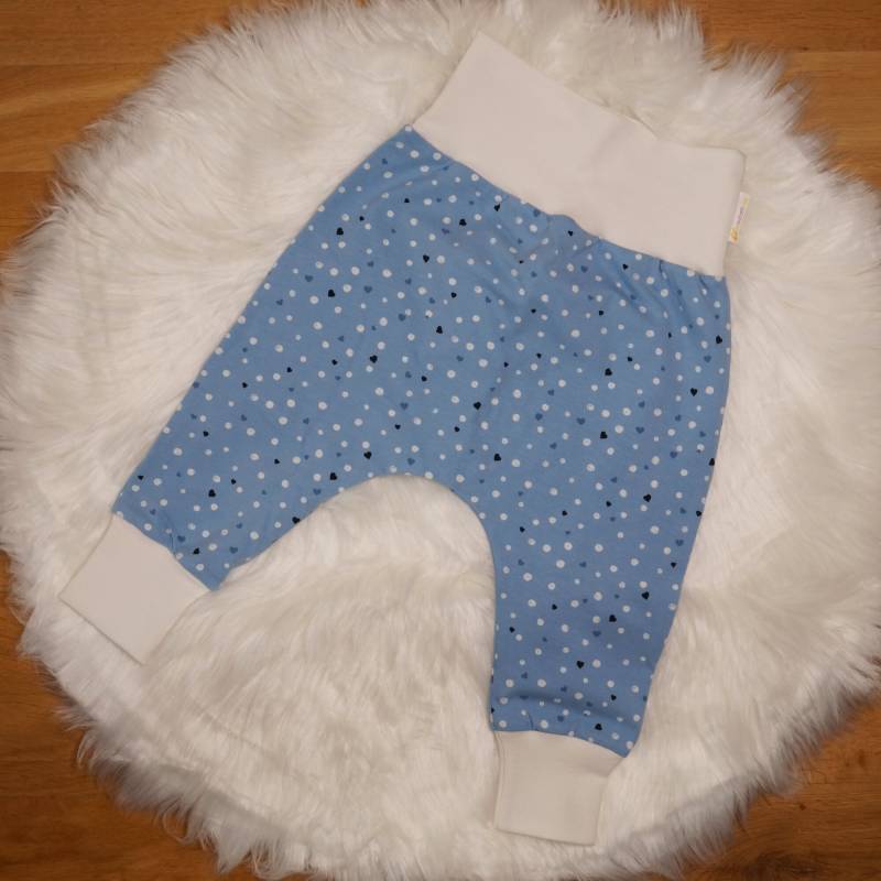 Tupfen Und Herzen Mitwachsende Pumphose Für Babys Kleinkinder Tupfen Und Herzen Mitwachsende Pumphose Für Babys Kleinkinder von kleinhorn