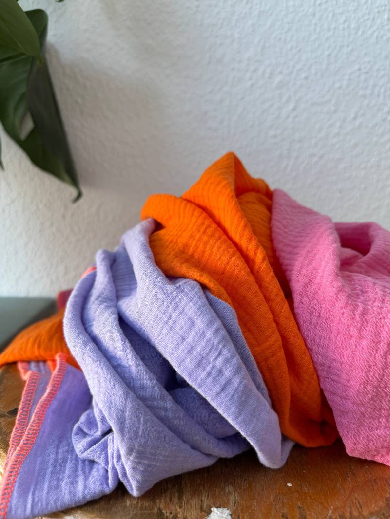Dreifarbiger Musselinschal Damen | Handmade Schal Aus Bio Musselin Soft, Leicht & Dein Everyday-statement Dreifarbiger Musselinschal Damen | Handmade Schal Aus Bio Musselin Soft, Leicht & Dein Everyday-statement von kleinstadtmadchen