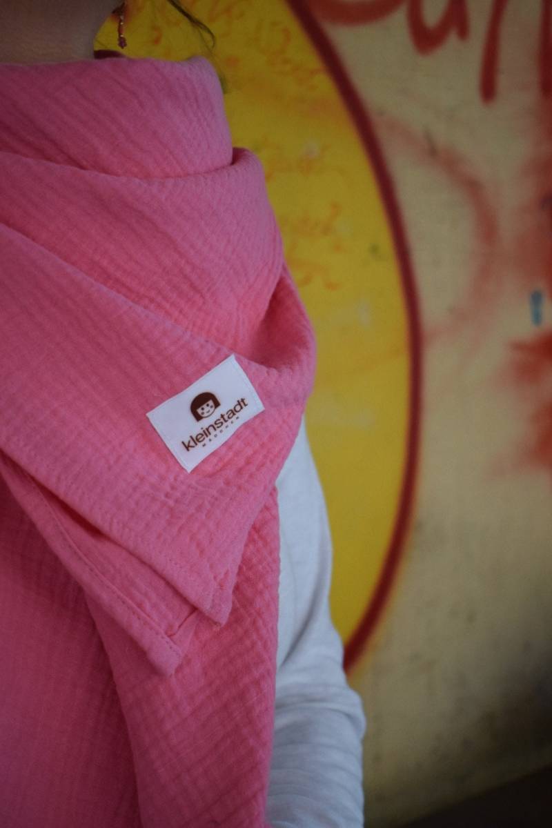 Musselinschal Damen Helles Pink | Crinkle-Look Handmade Schal Aus Bio Musselin Dein Neuer Alltagsheld von kleinstadtmadchen