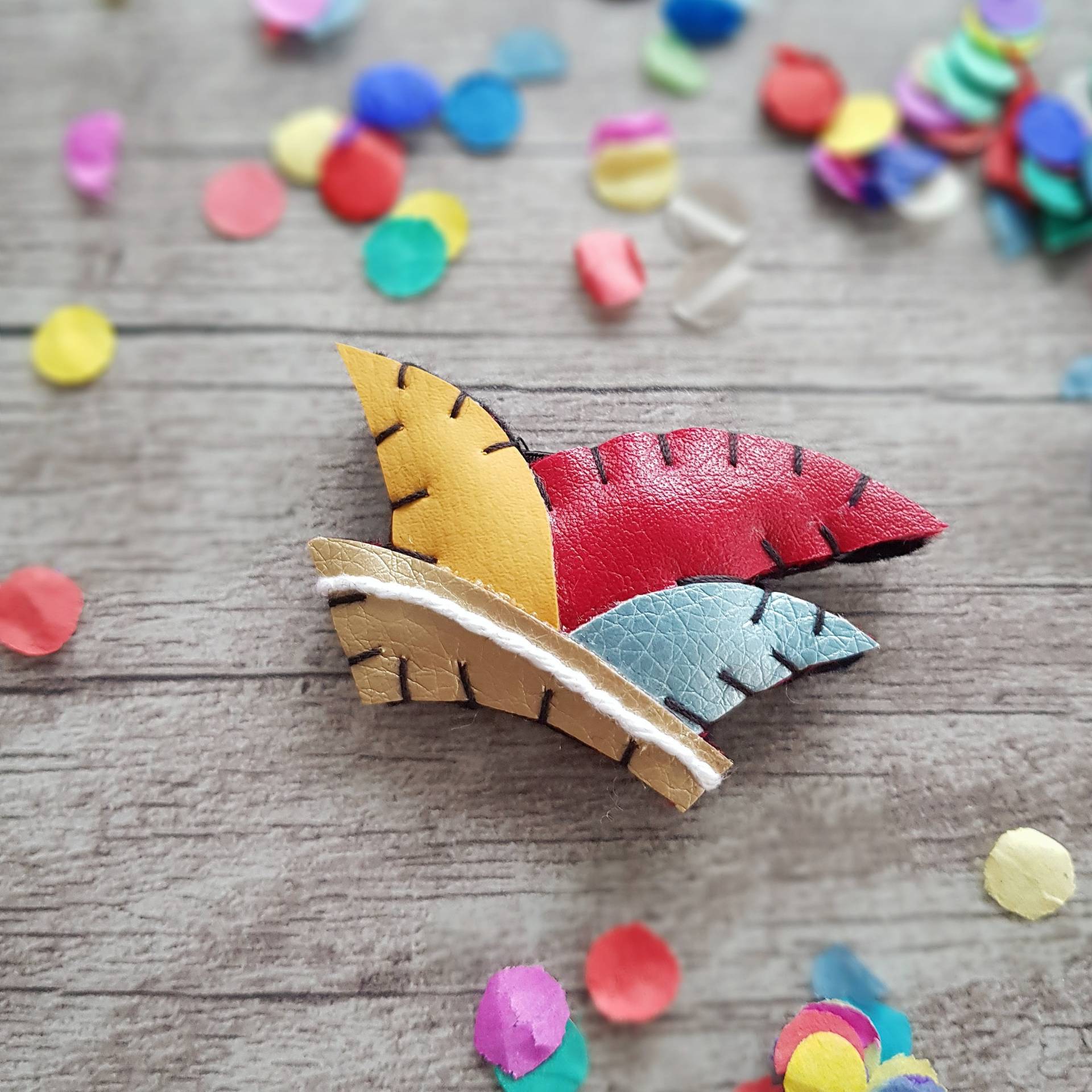 Narrenkappe Brosche, Filz, Glücksbringer, Geschenk, Kleinigkeit, Karneval, Fasching, Fastelovend, Köln, Grußkarte, Lustig, Prinzenkappe von kleinstleben