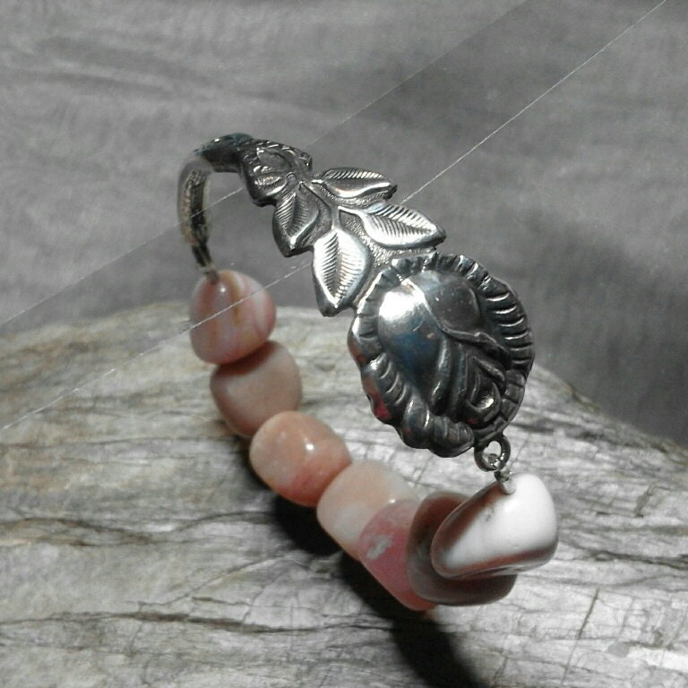 Besteckschmuck Armband Hildesheimerrose Pink Opal von klunkerschmiede