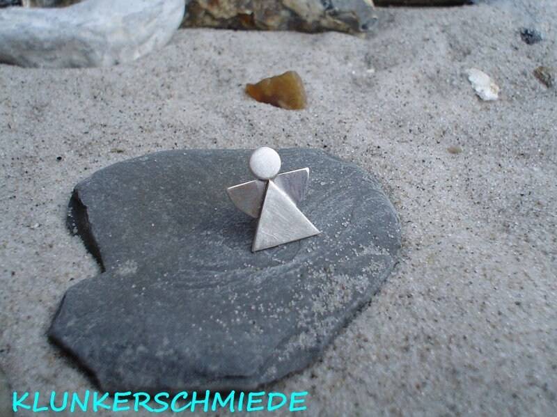 Engel Stick Pin/Brosche in Silber "Schutzengel" Engel Stick Pin/Brosche in Silber "Schutzengel" von klunkerschmiede