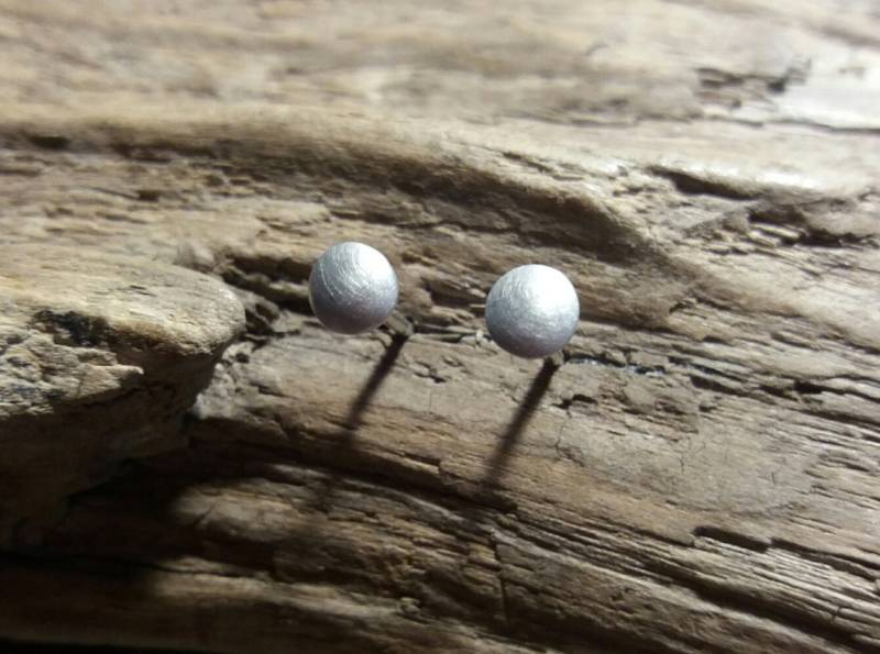 Ohrstecker, Rund in 925/ - Sterlingsilber 4, 5 Mm Ohrstecker, Rund in 925/ - Sterlingsilber 4, 5 Mm von klunkerschmiede