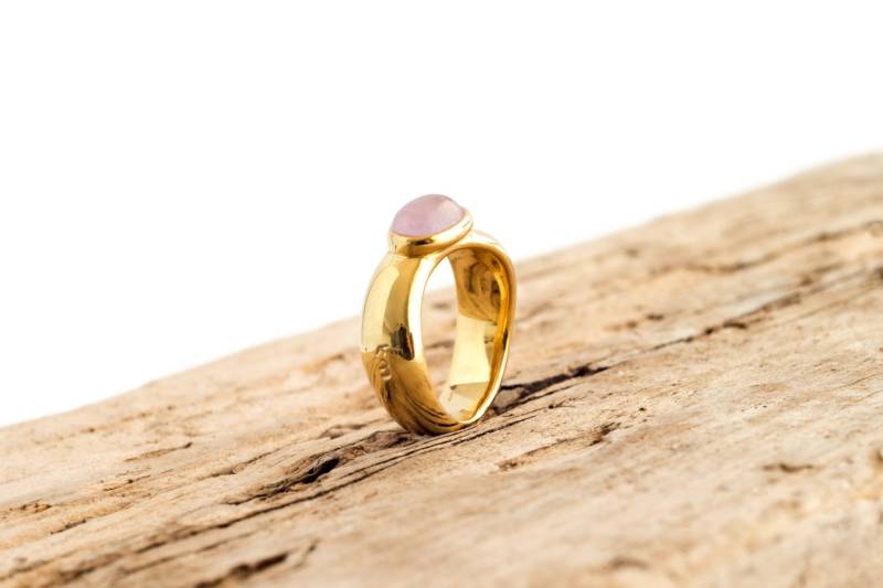 Vergoldeter Silber Ring Mit Rosenquarz Handgemachter Edelstein Schmuck von kmhandmadejewels