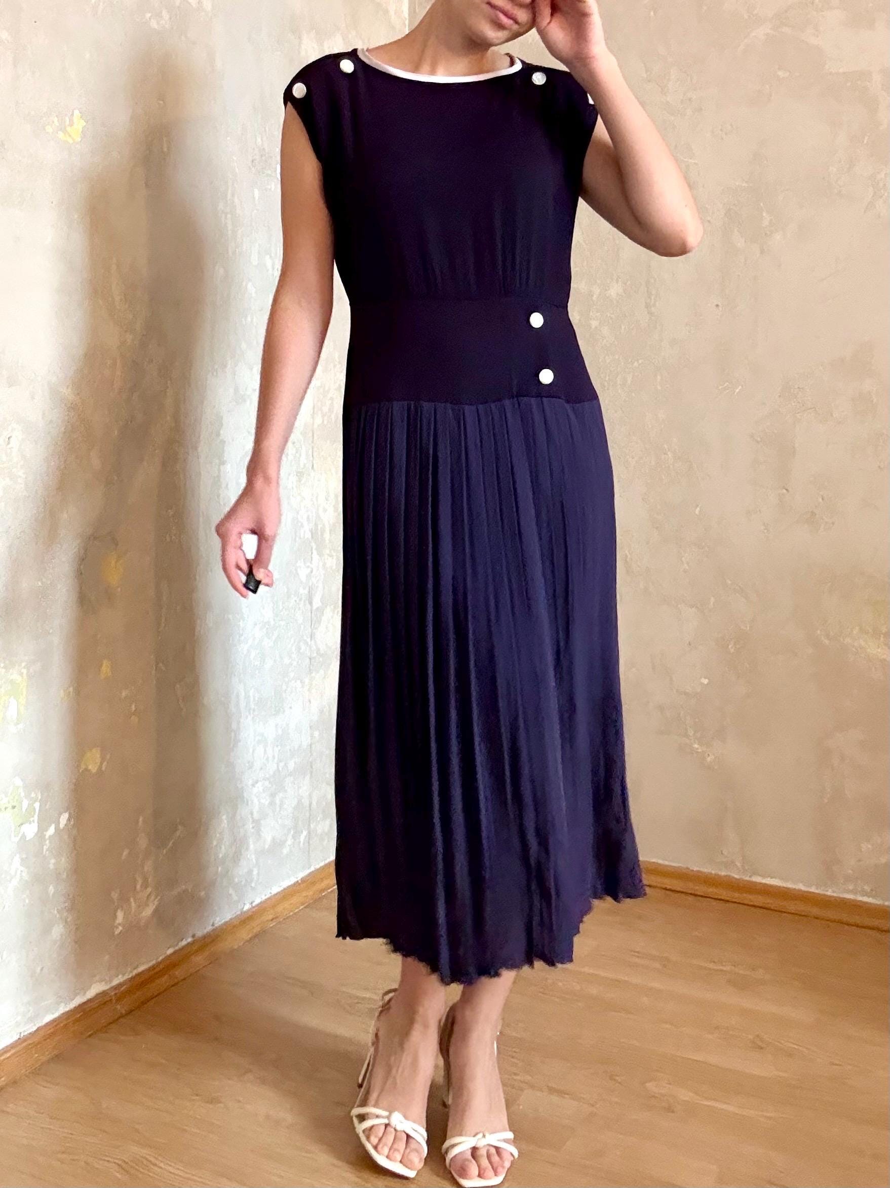 Vintage 1930S Midi Plissiert Mit Perlmuttknöpfen - Elegantes Lila Crepe von knightvntg