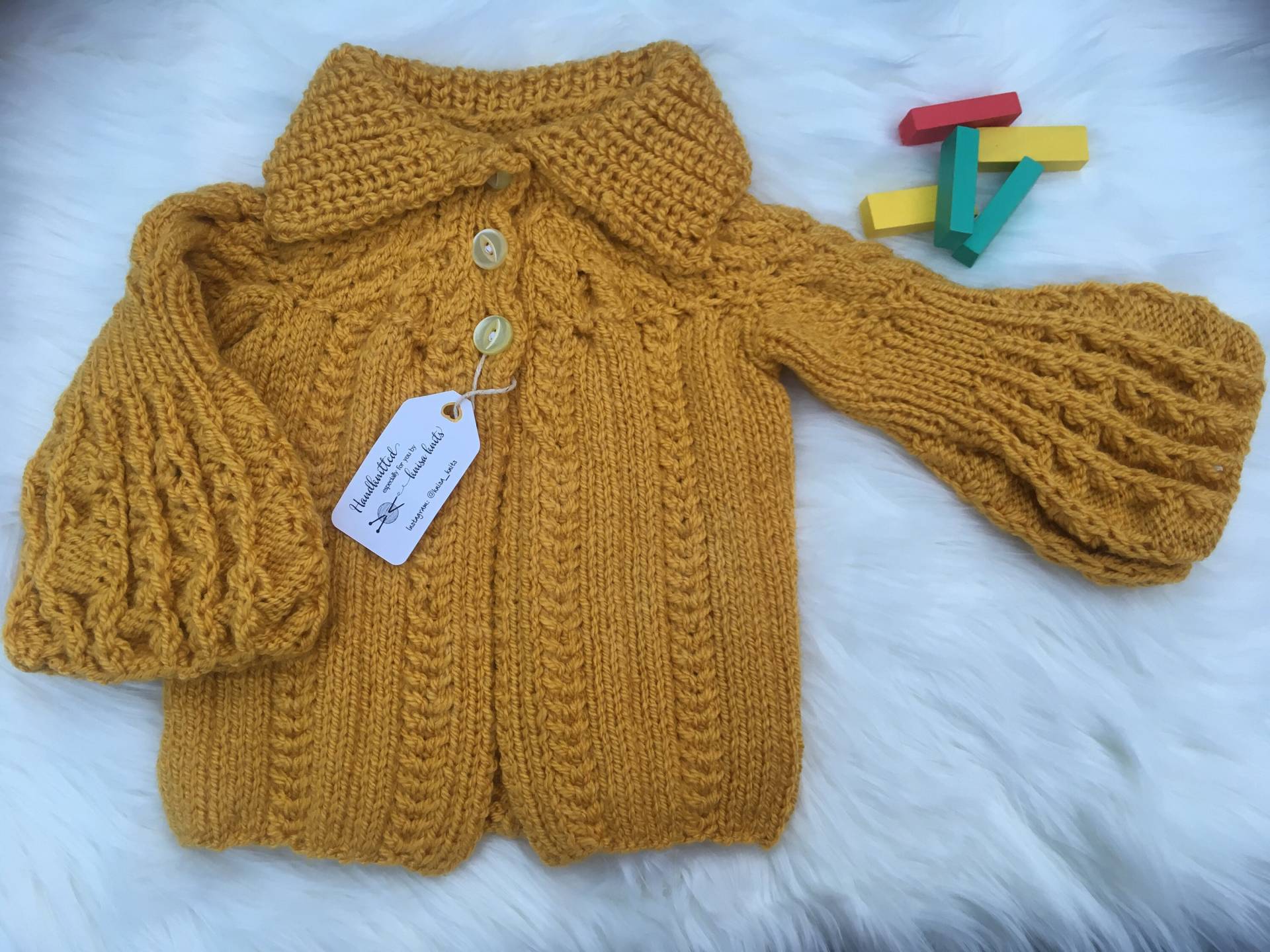 Babyjacke Mit Hohem Kragen Babyjacke Mit Hohem Kragen von knisaknits
