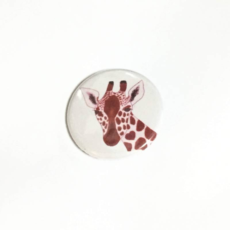 Giraffe-Liebe-Knopf Anstecknadel 1, 25 In von knitfulthingsnyc