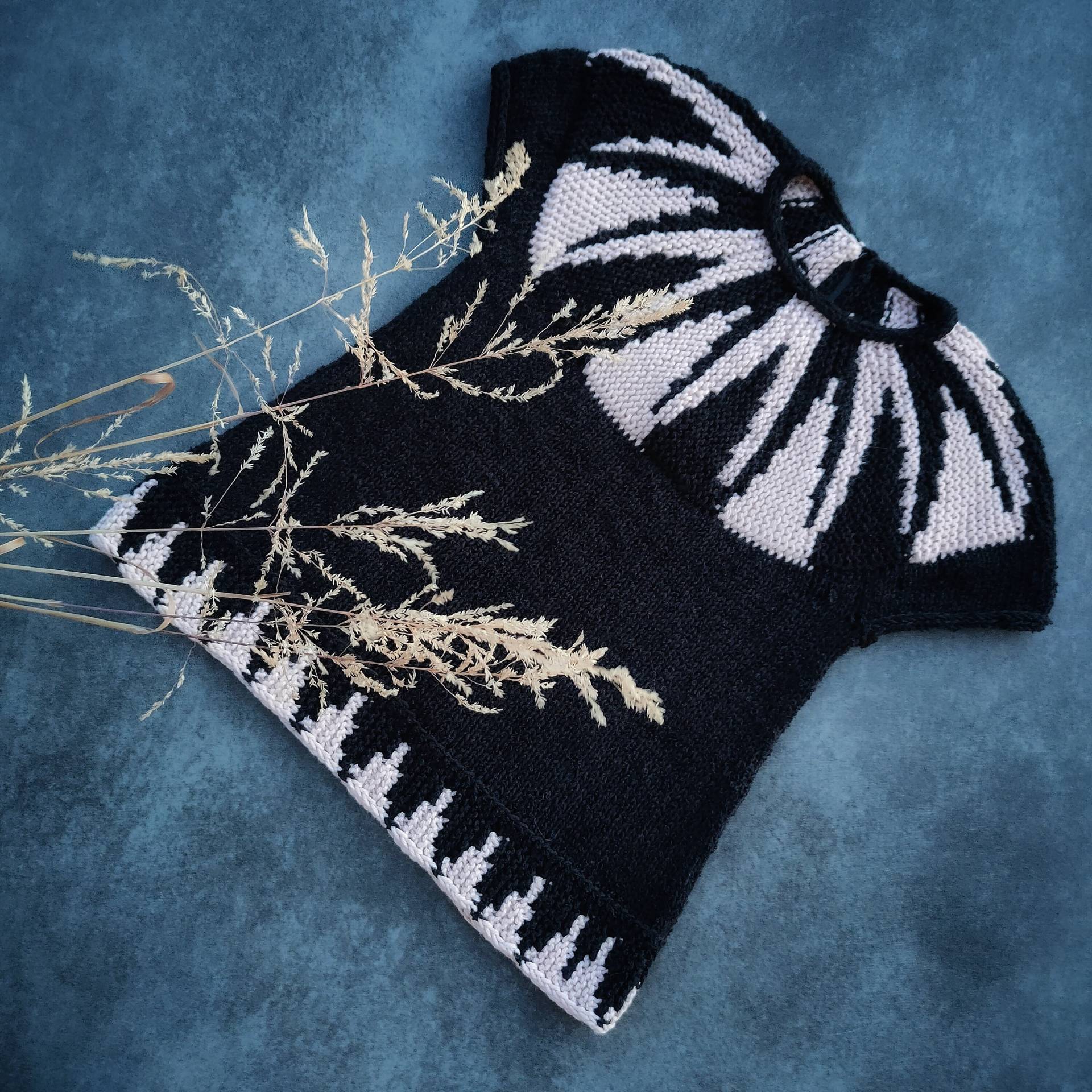 Selbstgestrickte Weste Selbstgestrickte Weste von knittingvalentinka1