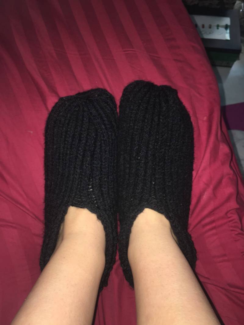 Gemütliche Komfort Gestrickte Hausschuhe Gemütliche Komfort Gestrickte Hausschuhe von knotzandknitz