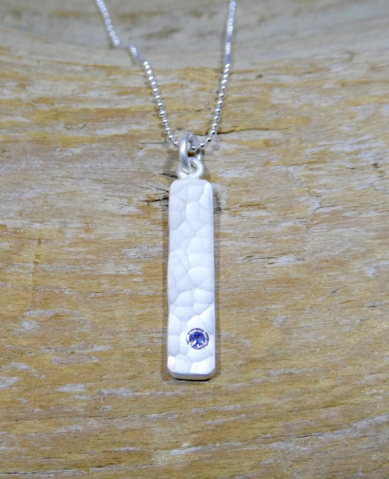 Yogo Saphir Silber Anhänger | 2.2 Mm Großer Yogo Saphir Silber Anhänger | 2.2 Mm Großer von kodadesignsjewelry